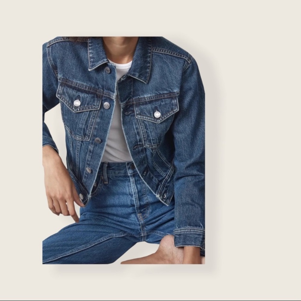 EVERLANE The Shrunken Denim Jacket Size XS